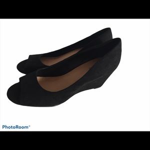 Torrid black open toe wedges shoe size 9W.